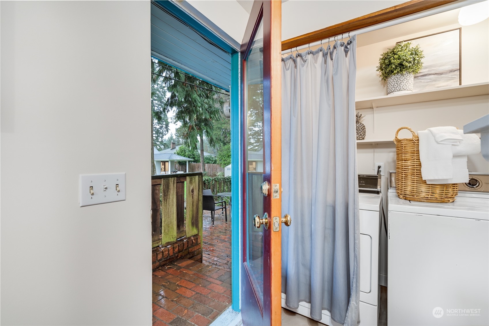 18917 107th Avenue Northeast Bothell, WA 98011 - Photo 14 of 39 Gallery Image 14