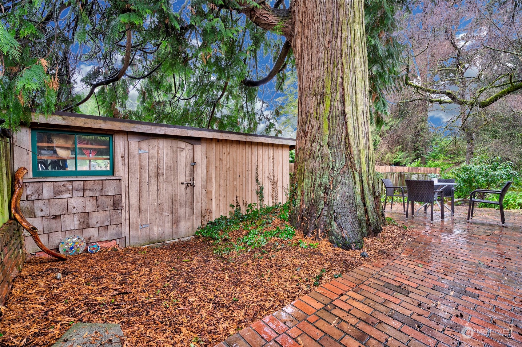 18917 107th Avenue Northeast Bothell, WA 98011 - Photo 35 of 39 Gallery Image 35
