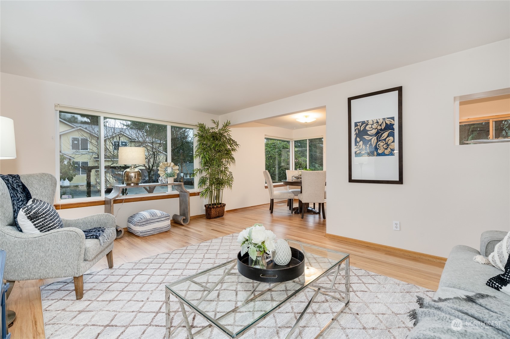 18917 107th Avenue Northeast Bothell, WA 98011 - Photo 8 of 39 Gallery Image 8