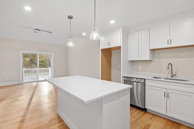 $559,900 | 30 Gypsum Lane, Unit 29, Chester, NH 03036