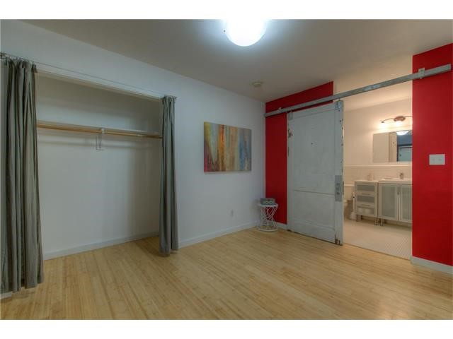 304 East 33rd Street, Unit 2 Austin, TX 78705 - Photo 4 of 12 a view of empty room