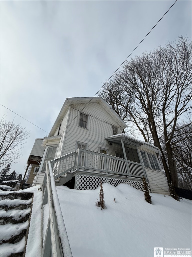 626 Spring Street Jamestown, NY 14701 - Photo 8 of 17