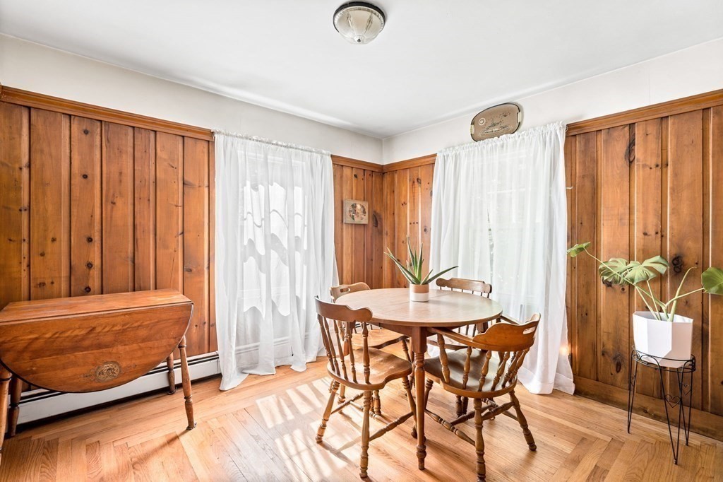 37 Maplewood Avenue Methuen, MA 01844 - Photo 5 of 21