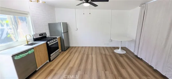 $1,700 | 5747 Jefferson Avenue, Unit 2, South Gate, CA 90280