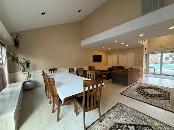 $699,000 | 84 Kristin Lane, Hauppauge, NY 11788