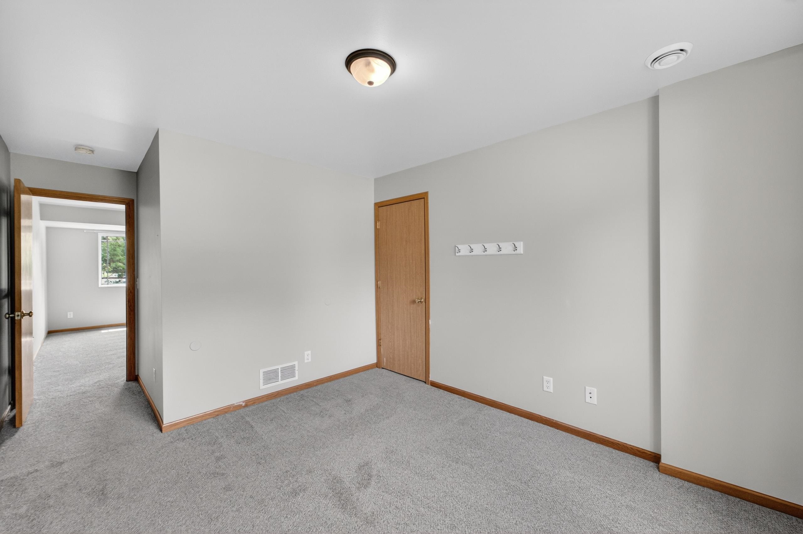 523 Progress Drive Cottage Grove, WI 53527 - Photo 18 of 39