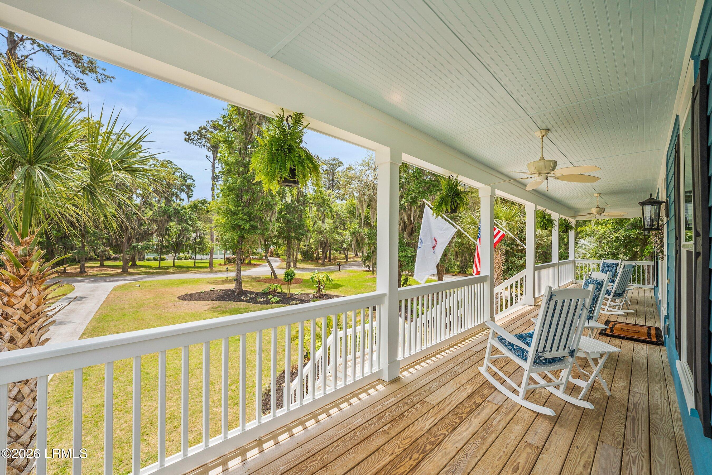 36 Front Street St. Helena Island, SC 29920 - Photo 4 of 70 DSC08069-30.jpg-SMALL
