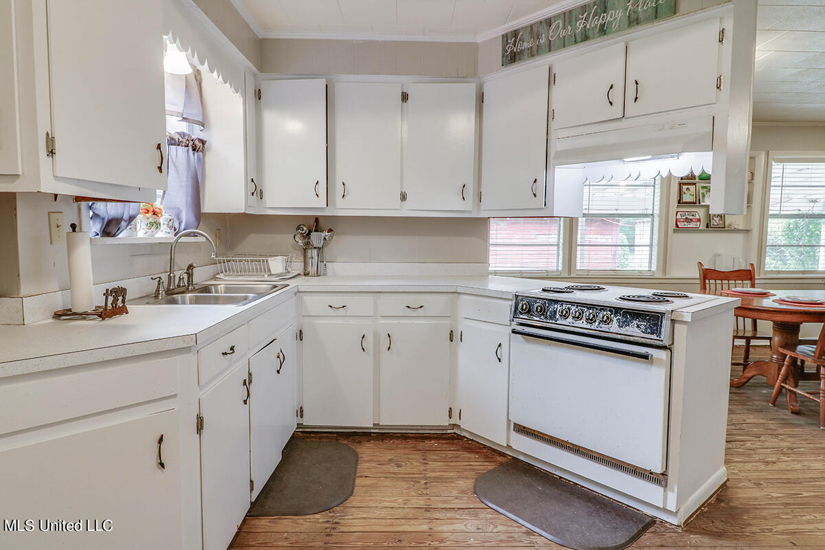 179 Ida Miller Road Lucedale, MS 39452 - Photo 13 of 35 9