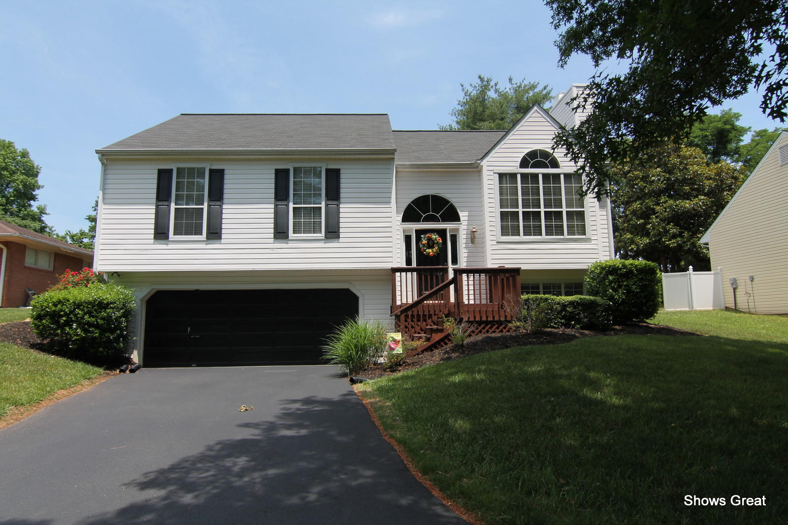 5511 Castle Rock Road Roanoke, VA 24018 - Photo 2 of 34 IMG_6395