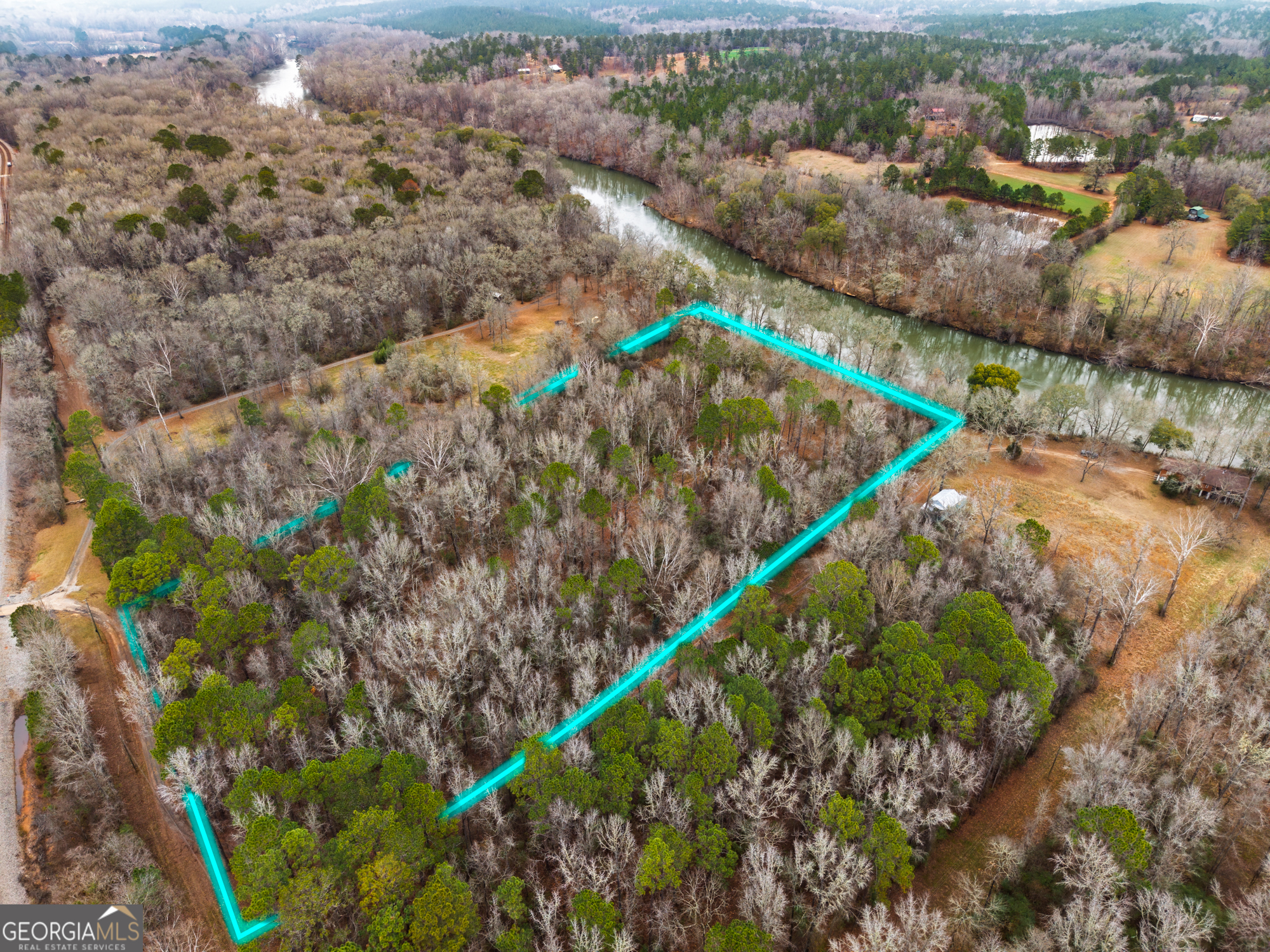 0 Turkey Run Road, Unit LOT 4 Juliette, GA 31046 - Photo 2 of 13 a view of a city with a lake