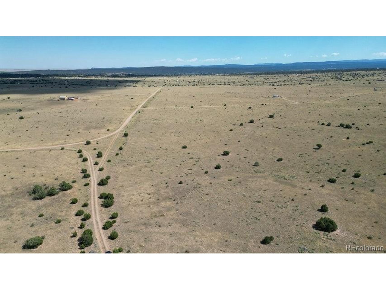 24 Rio Cucharas Phase 1 Walsenburg, CO 81089 - Photo 10 of 13 a black and white photo of a bathroom