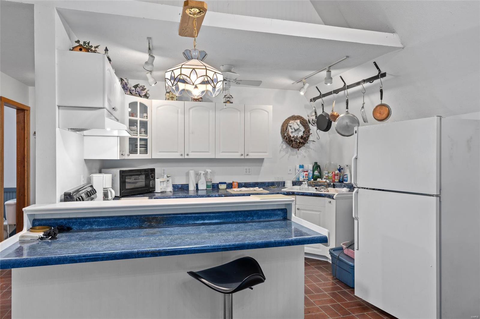 205 Fraley Road Harvel, IL 62538 - Photo 2 of 20