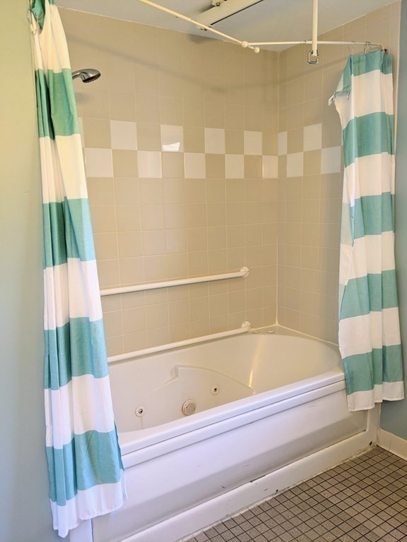 789 Hubbardston Road Barre, MA 01005 - Photo 8 of 17