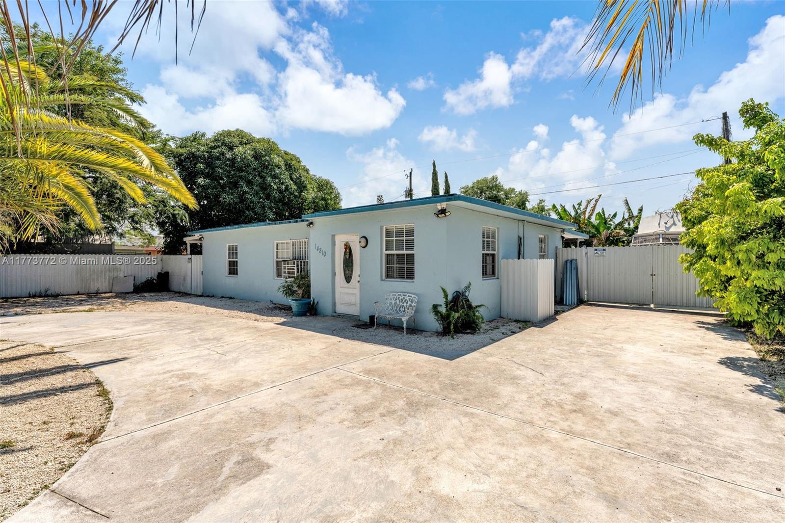 14810 Southwest 288th Street Homestead, FL 33033 - Photo 3 of 33 Gallery Image 3