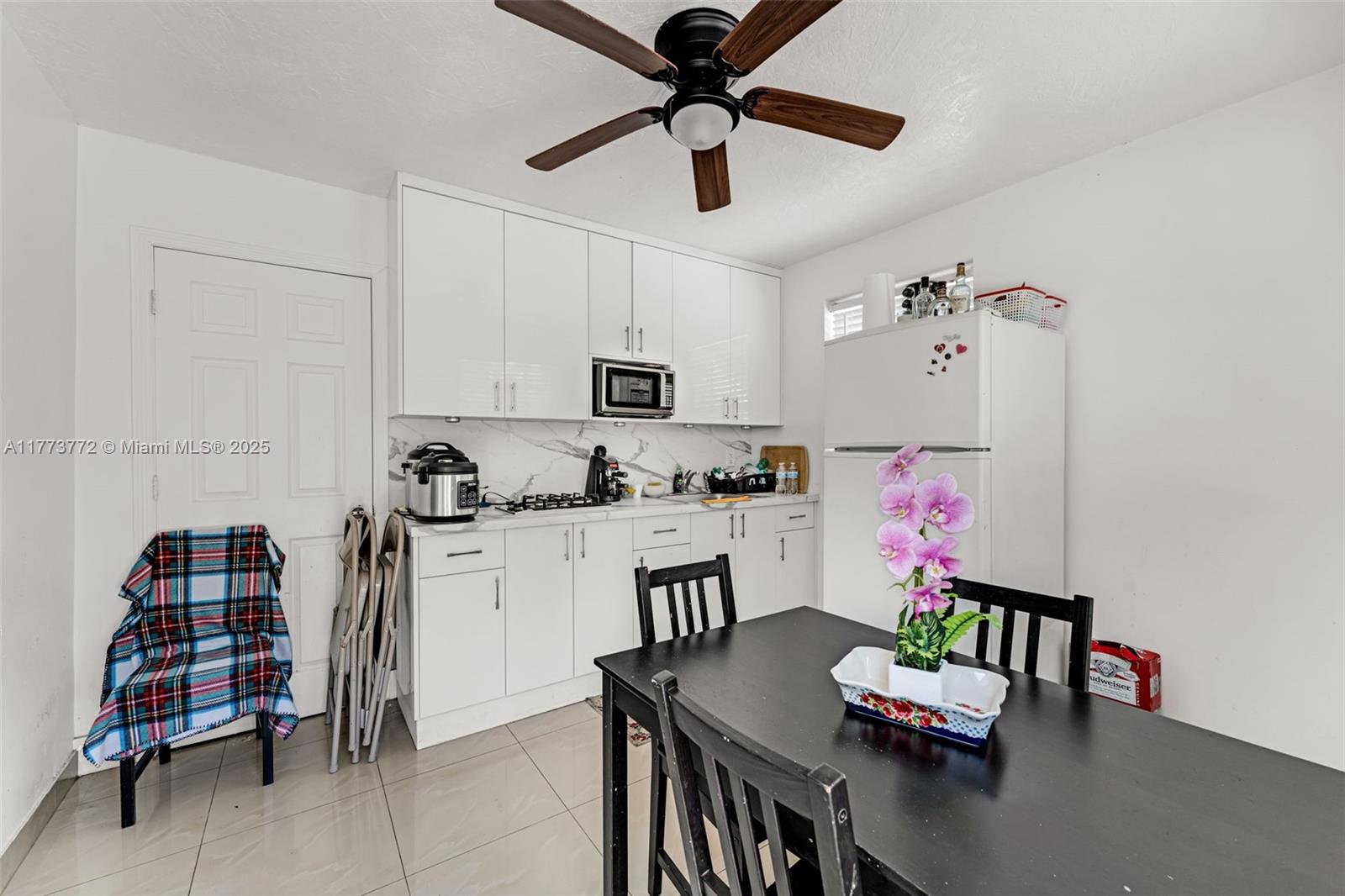 14810 Southwest 288th Street Homestead, FL 33033 - Photo 4 of 33 Gallery Image 4
