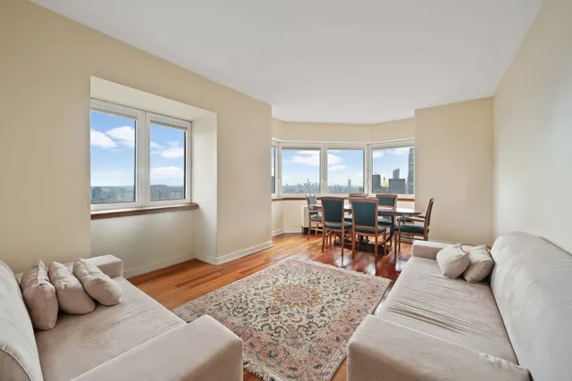 $2,195,000 | 425 5th Avenue, Unit 57A | Midtown South