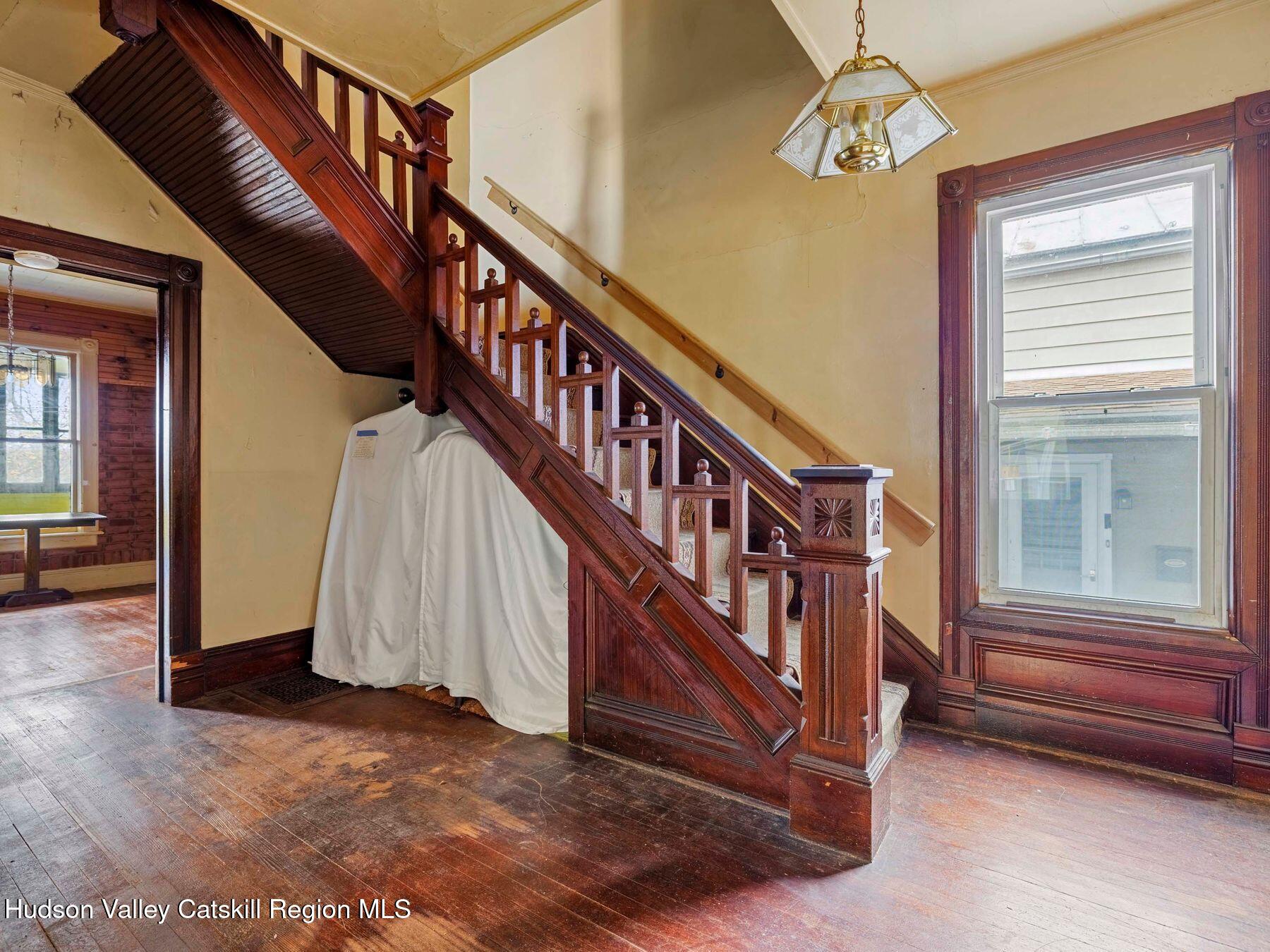 29 New Street Catskill, NY 12414 - Photo 22 of 46 a view of an entryway with a front door