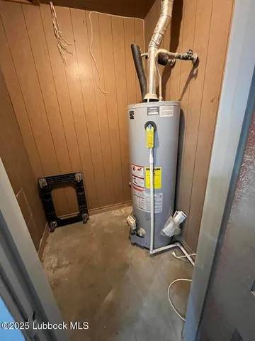 a view of a room with an empty space and the window