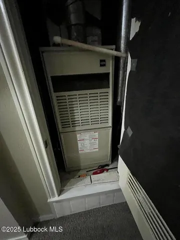 $239,000 | 1302 Itasca Street, Plainview, TX 79072