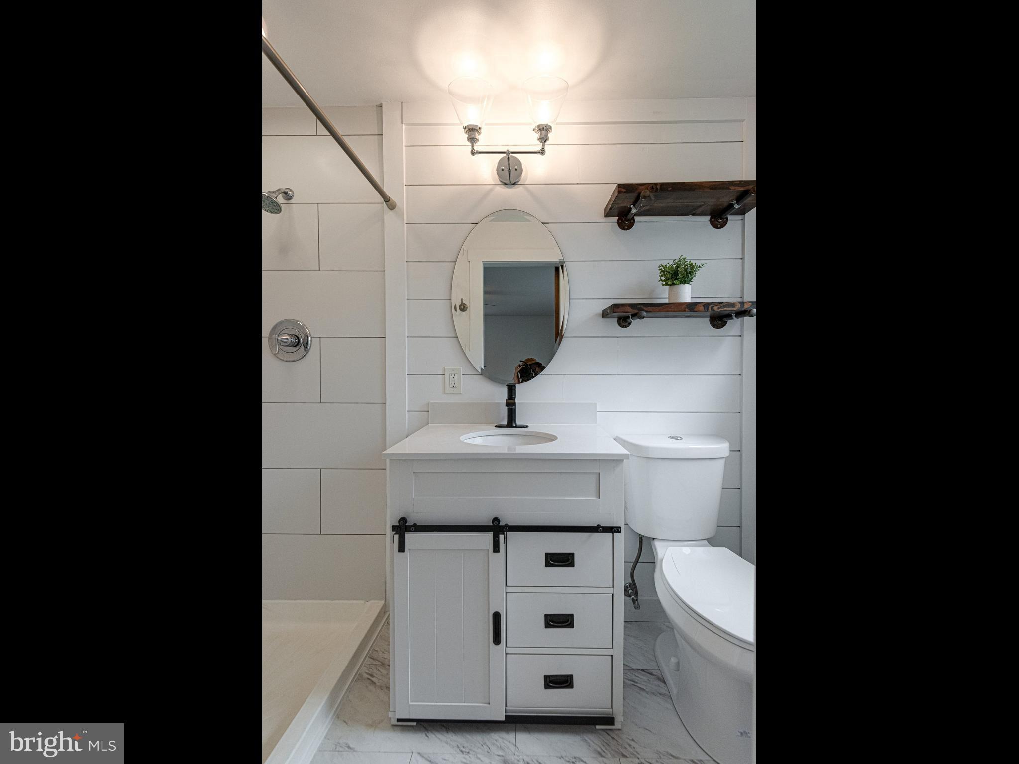 1104 Caln Meetinghouse Road Coatesville, PA 19320 - Photo 26 of 47 En-Suite Bathroom