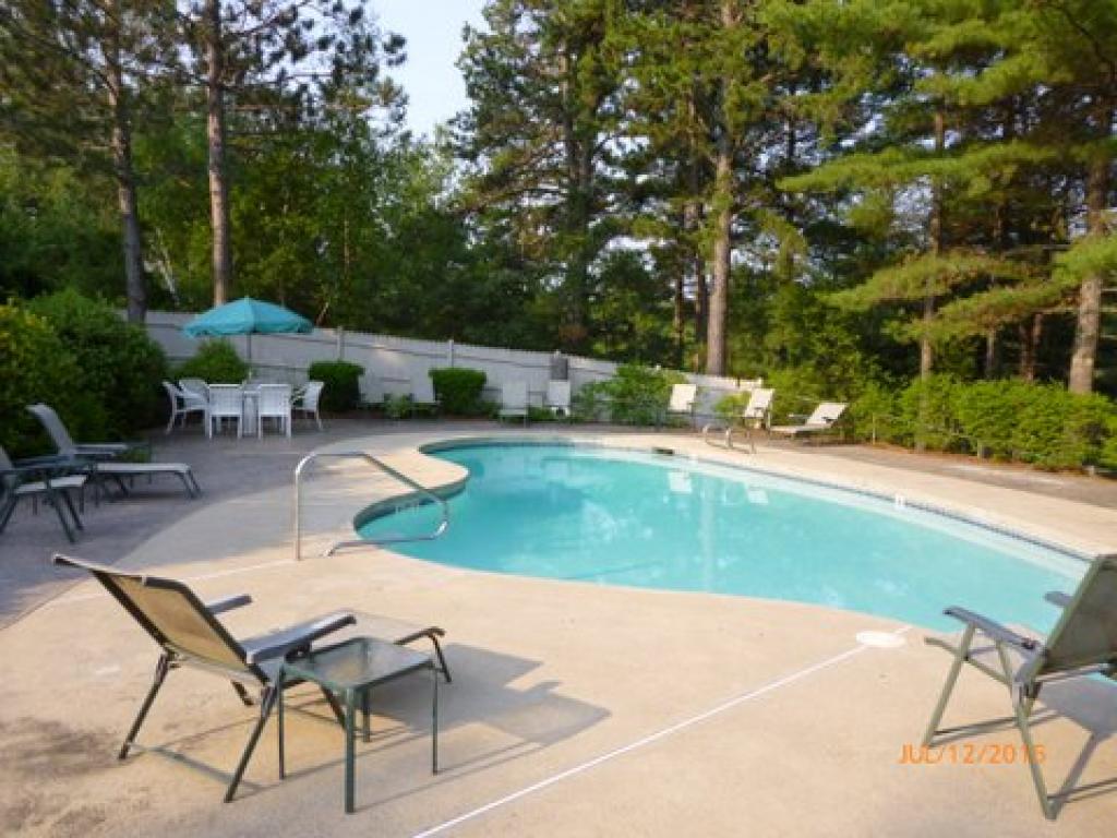 239 Michawanic Road, Unit D Wakefield, NH 03872 - Photo 8 of 30 Gallery Image 8