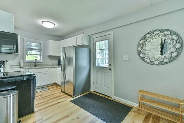 $675,000 | 23 Lakeview Road, Webster, MA 01570