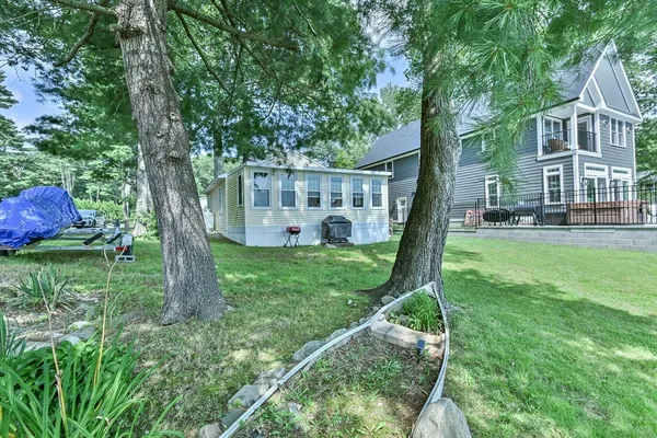 $675,000 | 23 Lakeview Road, Webster, MA 01570