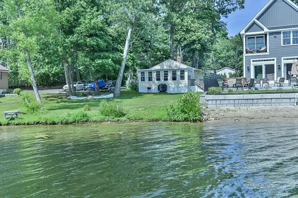 $675,000 | 23 Lakeview Road, Webster, MA 01570