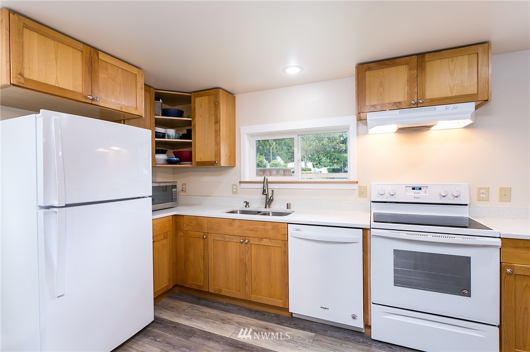 2579 MacKenzie Road Bellingham, WA 98226 - Photo 4 of 22 Gallery Image 4