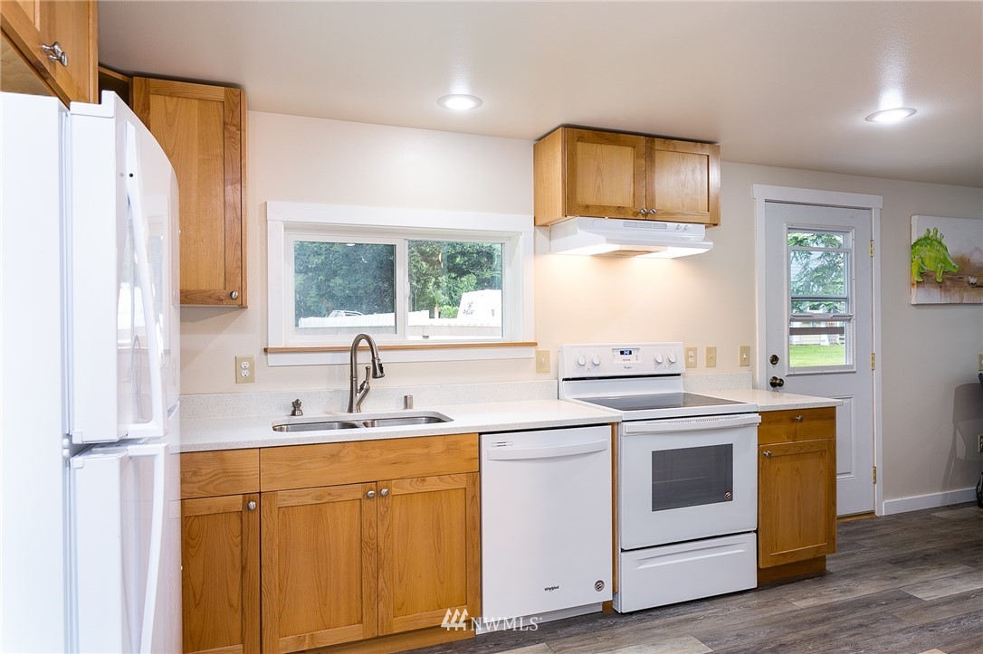 2579 MacKenzie Road Bellingham, WA 98226 - Photo 5 of 22 Gallery Image 5