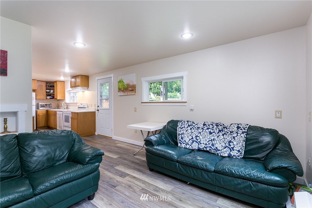 2579 MacKenzie Road Bellingham, WA 98226 - Photo 7 of 22 Gallery Image 7