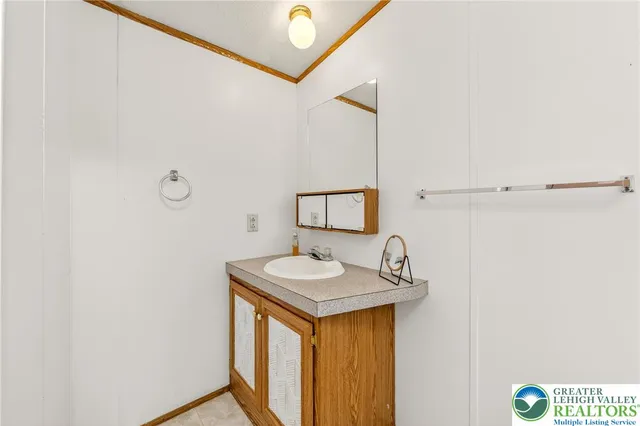 $79,000 | 196 Fawn Meadow Court, Bath, PA 18014