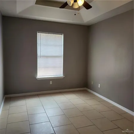 $1,300 | 702 Jade Street, Unit B, Edinburg, TX 78541