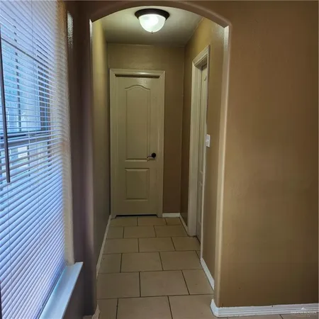 $1,300 | 702 Jade Street, Unit B, Edinburg, TX 78541