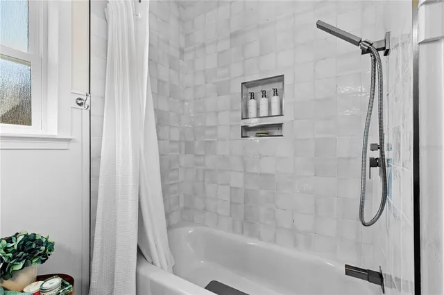 $679,900 | 11981 Southwest 1st Road, Gainesville, FL 32607