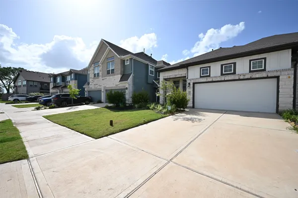 $310,000 | 1535 Cathedral Bnd Drive, Missouri City, TX 77459
