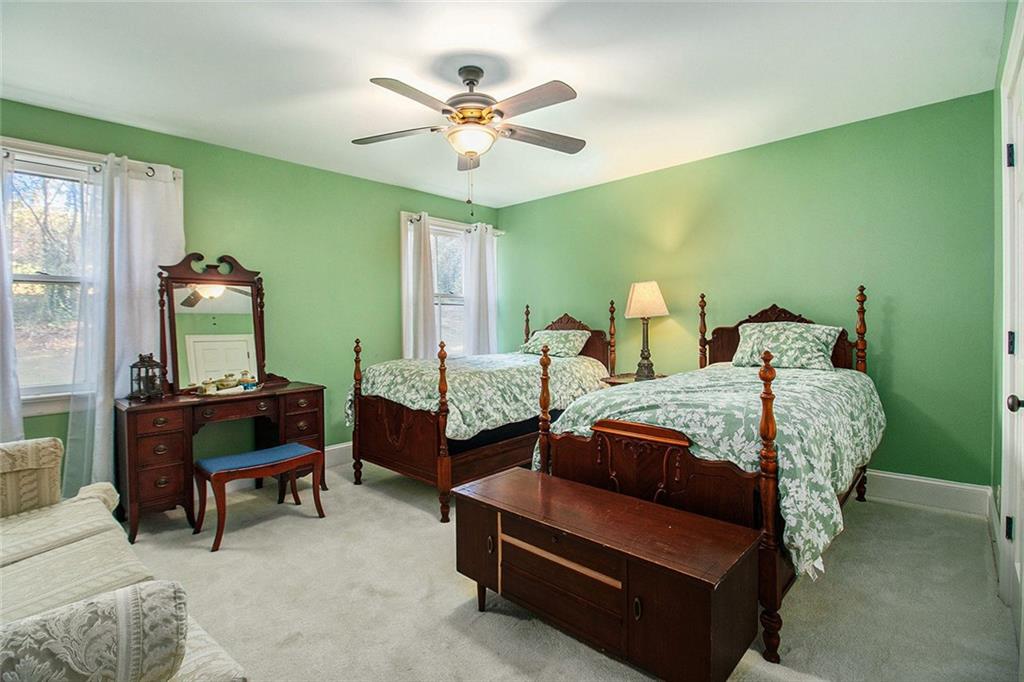 112 Hillcrest Road West Point, GA 31833 - Photo 27 of 34