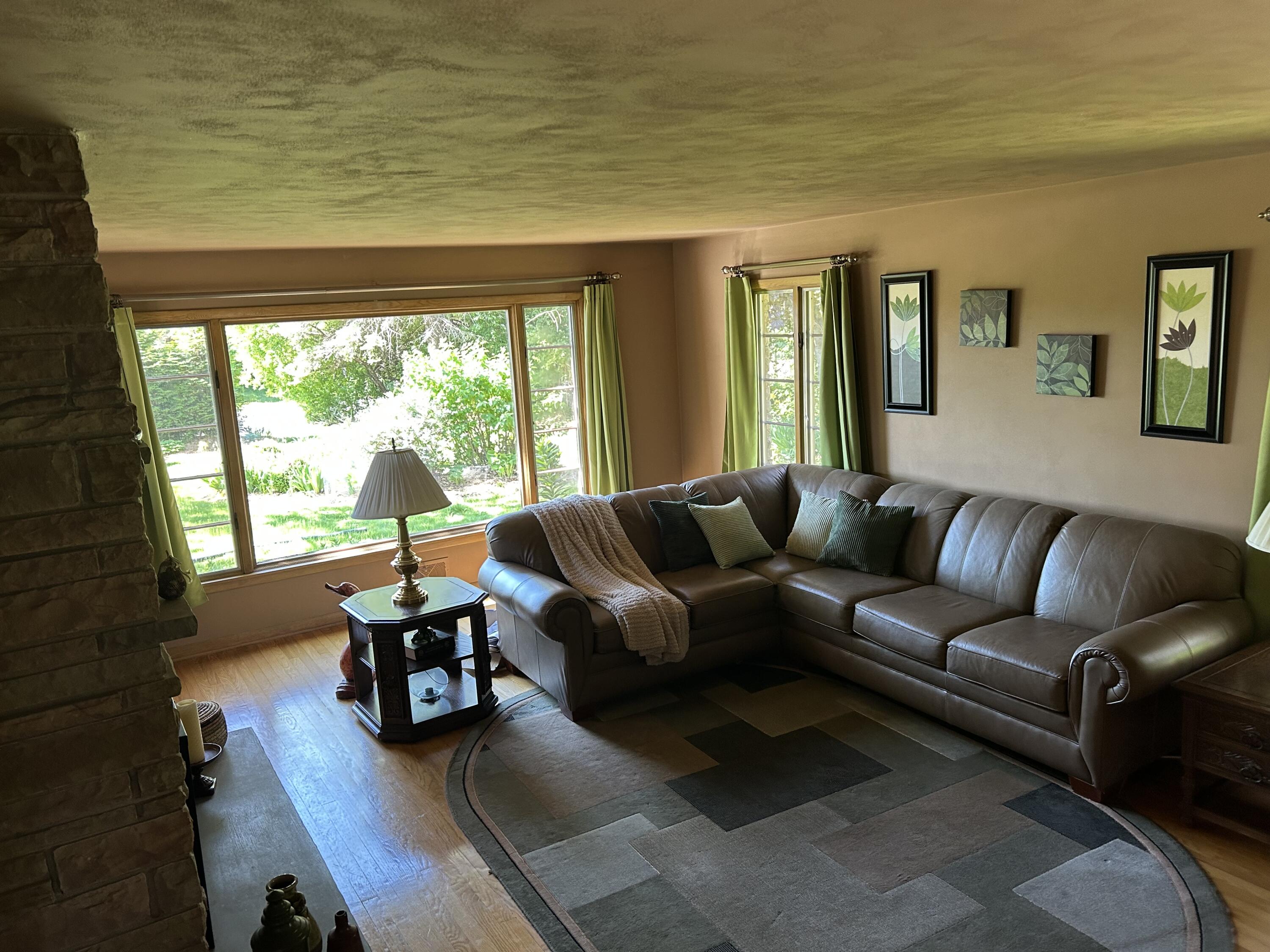 4522 County Line Road Mount Pleasant, WI 53403 - Photo 3 of 25 Jose Pedroza - 3Living