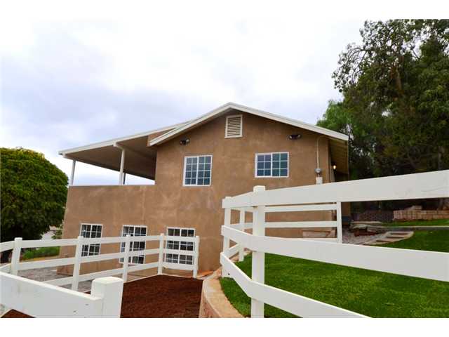 8817 Gardena Road Lakeside, CA 92040 - Photo 1 of 10