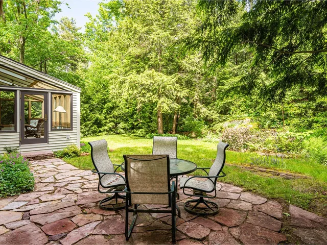 $1,150,000 | 66 Dunder Road, Burlington, VT 05401