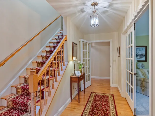 $1,150,000 | 66 Dunder Road, Burlington, VT 05401