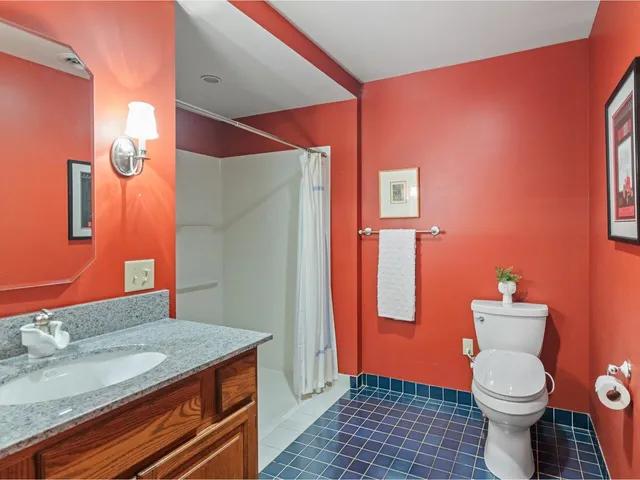 $1,150,000 | 66 Dunder Road, Burlington, VT 05401