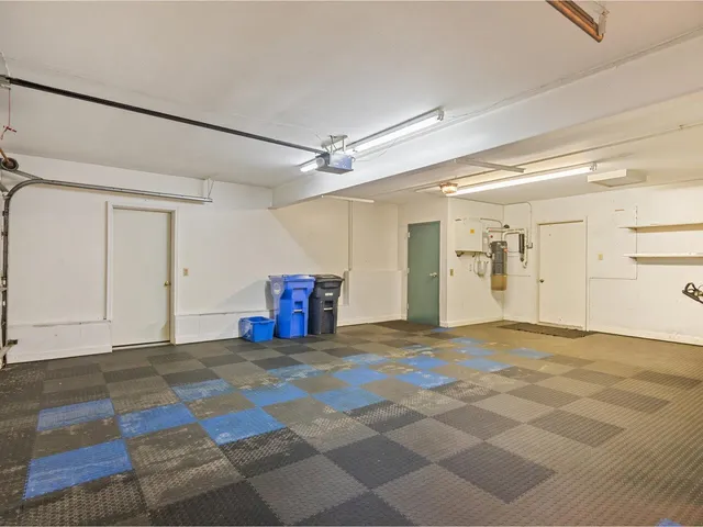 $1,150,000 | 66 Dunder Road, Burlington, VT 05401