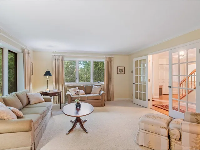 $1,150,000 | 66 Dunder Road, Burlington, VT 05401