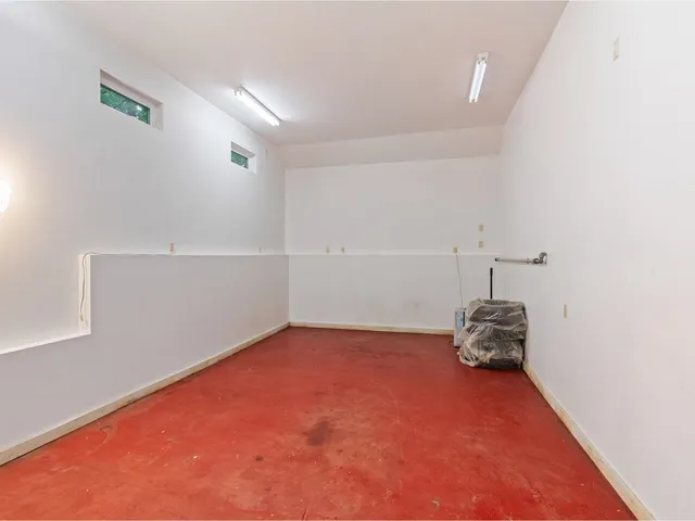 $1,150,000 | 66 Dunder Road, Burlington, VT 05401