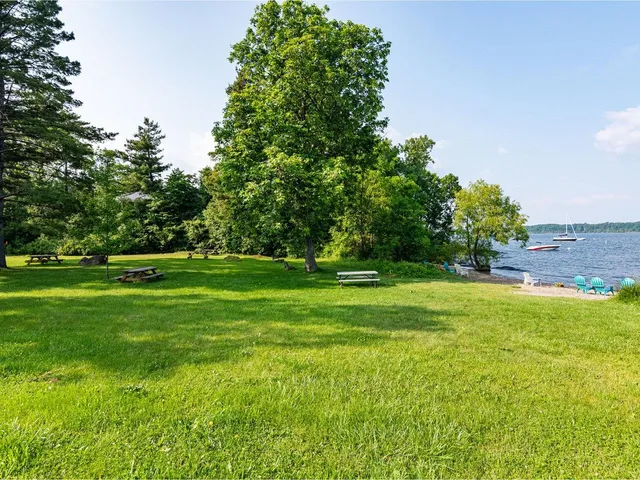 $1,150,000 | 66 Dunder Road, Burlington, VT 05401