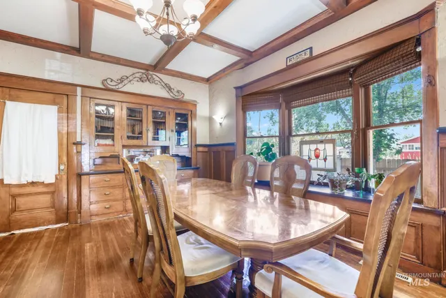 $419,000 | 304 8th Avenue East, Twin Falls, ID 83301