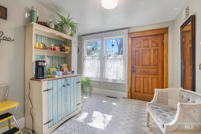 $419,000 | 304 8th Avenue East, Twin Falls, ID 83301