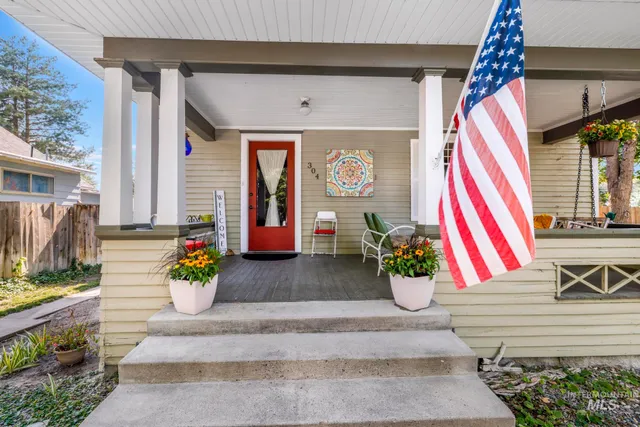 $419,000 | 304 8th Avenue East, Twin Falls, ID 83301
