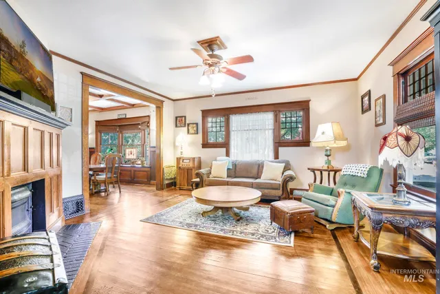 $419,000 | 304 8th Avenue East, Twin Falls, ID 83301